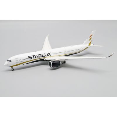 A350-900XWB Starlux "Flaps Down" B-58501