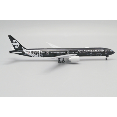 1:400 JC Wings Air New Zealand 