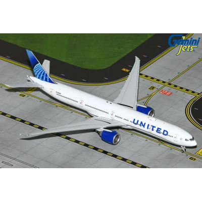 B777-300ER United Airlines N2352U
